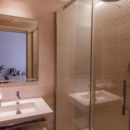 ゲストハウス My Spanishsteps 4*