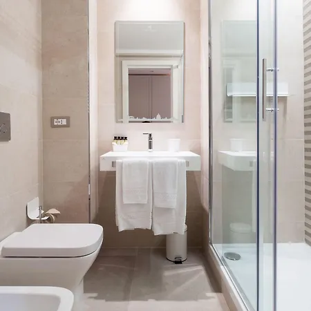 ゲストハウス My Spanishsteps 4*